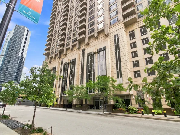 530 N Lake Shore Dr APT 2005, Chicago, IL 60611