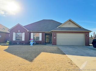 4906 S 195th East Ave, Broken Arrow, OK 74014
