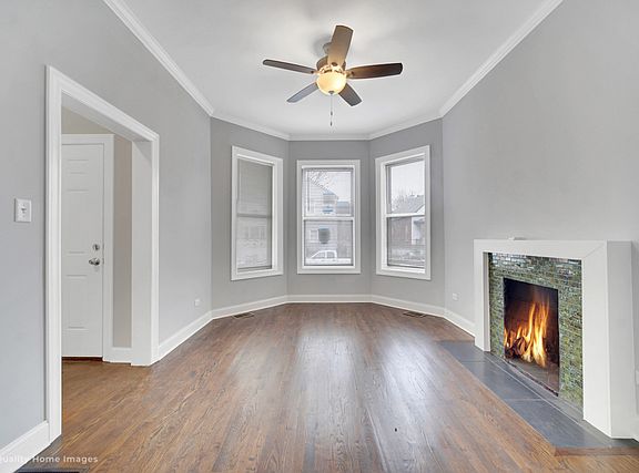 3rd image of 6446 S Eberhart Ave
