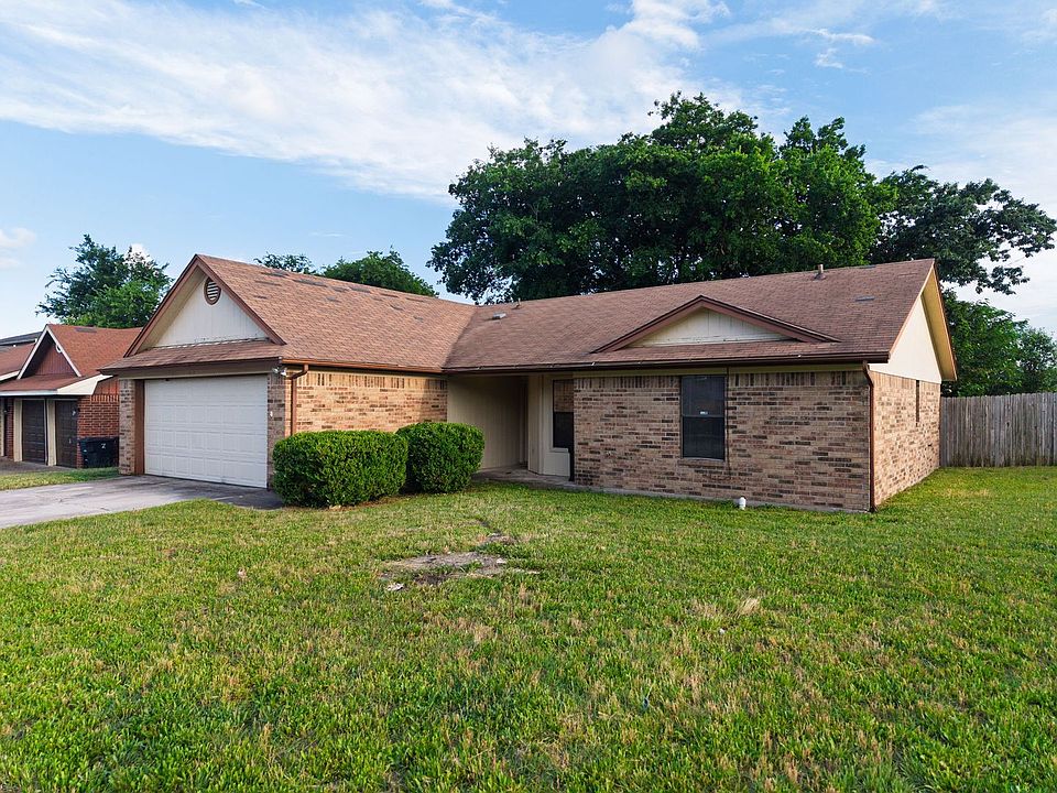 1st image of 414 Baumann Dr