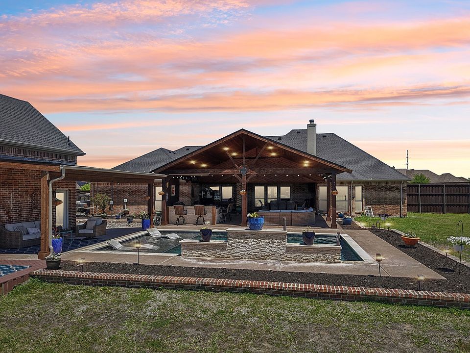 1st image of 15110 Rutledge Ln