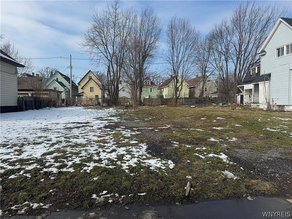 1st image of 1946 Bailey Ave Lot 11