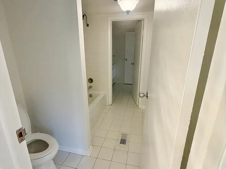 1712 Fayette Walk #D — Photo 10