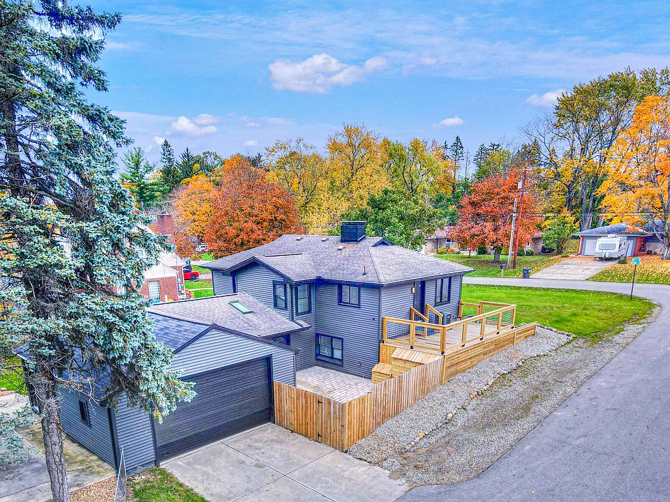 2270 Maple Dr, Jackson, MI 49203 Zillow