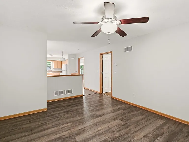 547 Moore Rd #5 — Photo 15