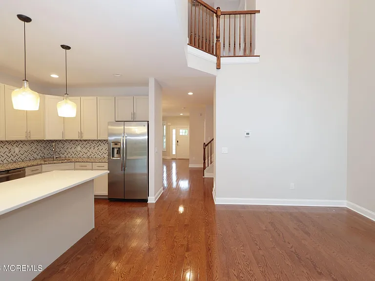 10 Gonzalez Dr — Photo 9