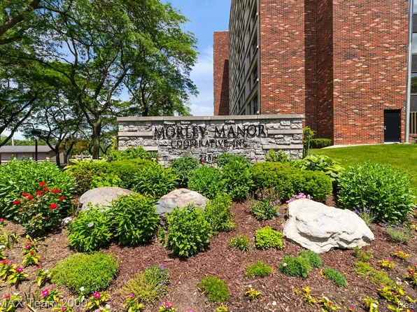 21800 Morley Ave APT 415, Dearborn, MI 48124