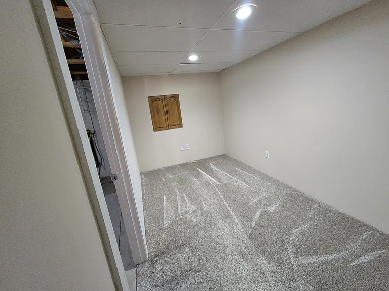 2102 Coleman Dr — Photo 32