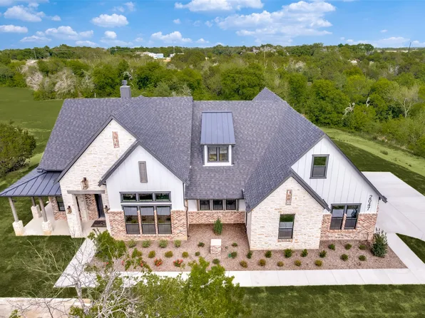 2047 Woodland Rd, Weatherford, TX 76088