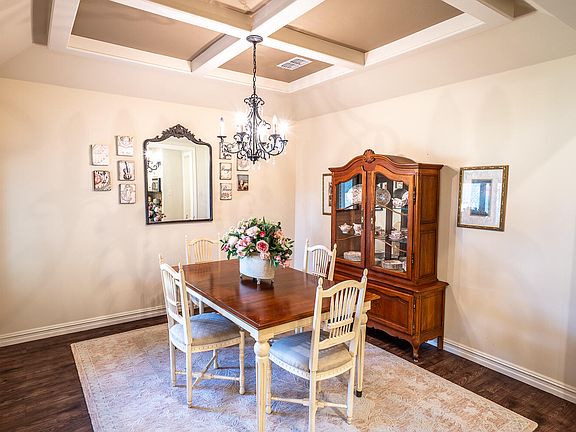 4th image of 14 Tuscan Villa Cir
