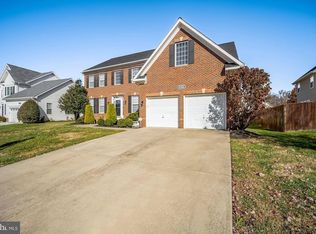 4785 Balmoral St, White Plains, MD 20695
