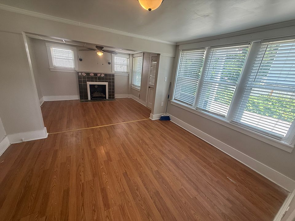1st image of 214 5th Ave #1