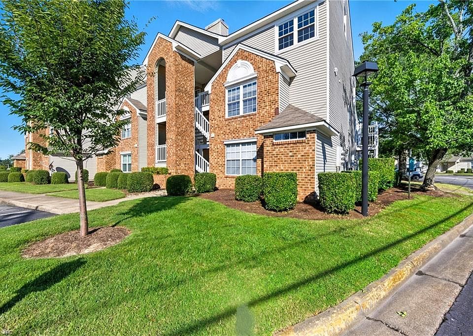 1st image of 4165 Laurel Green Cir