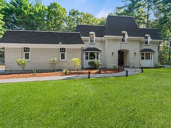 2nd image of 30 Farrwood Dr