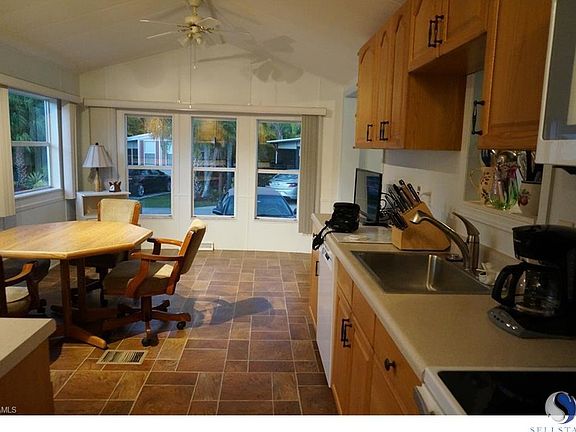5th image of 10748 Yellow Rail Cir