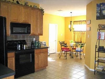 4th image of 2312 Orchid Dr