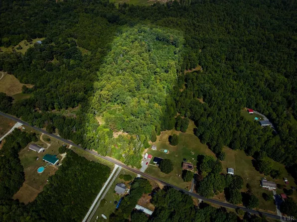 2637 Boxwood Farm Rd, Amherst, VA 24521