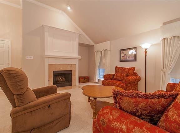 5th image of 2229 Wembley Wood Ln