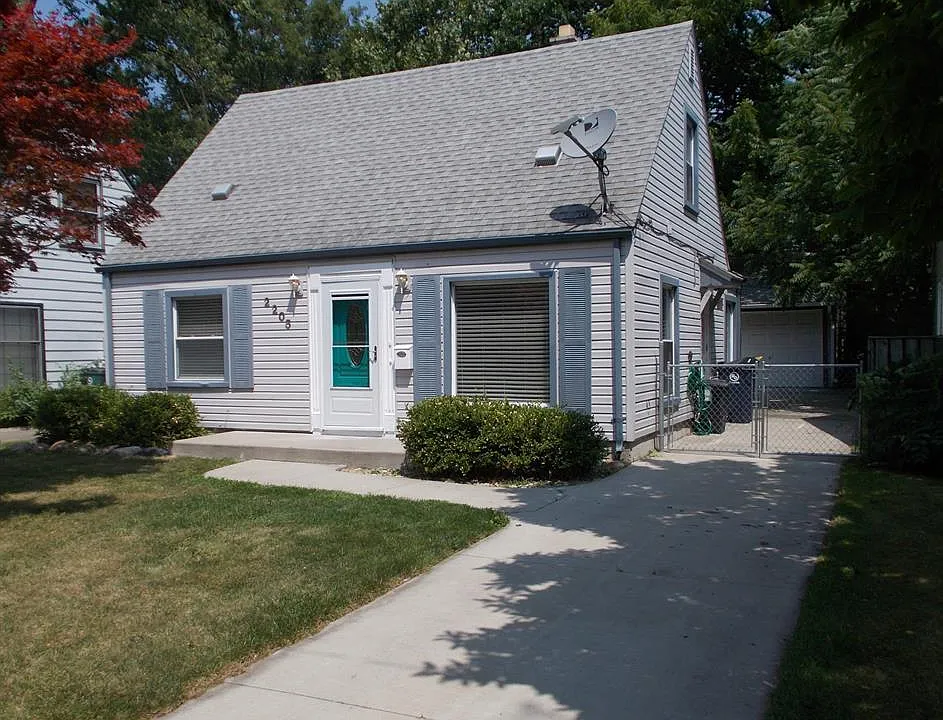 2205 E Ten Mile Rd