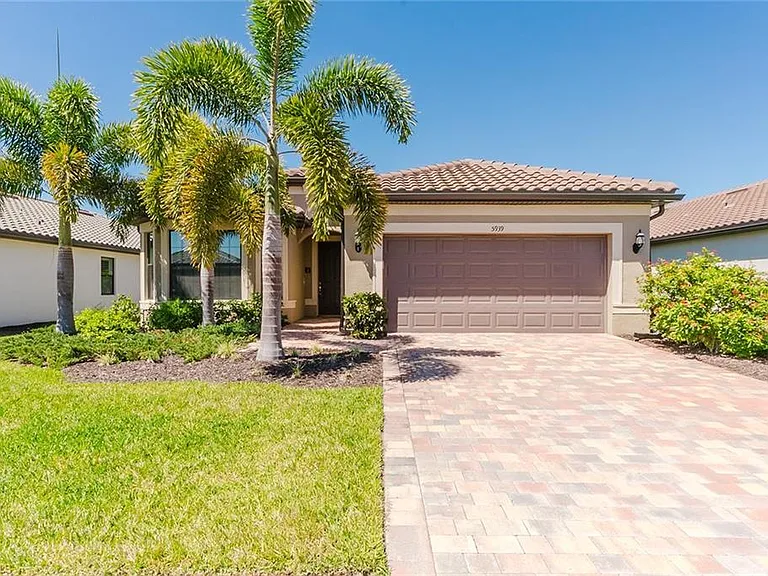 5939 Gala Dr — Photo 33