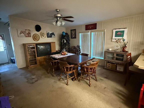 5th image of 955 VILLAGE GREEN Drive