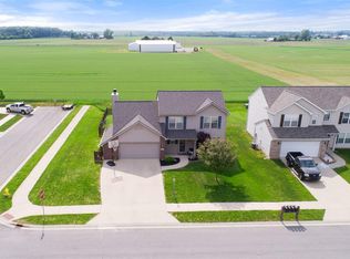 4532 Castle Rock Dr, New Haven, IN 46774