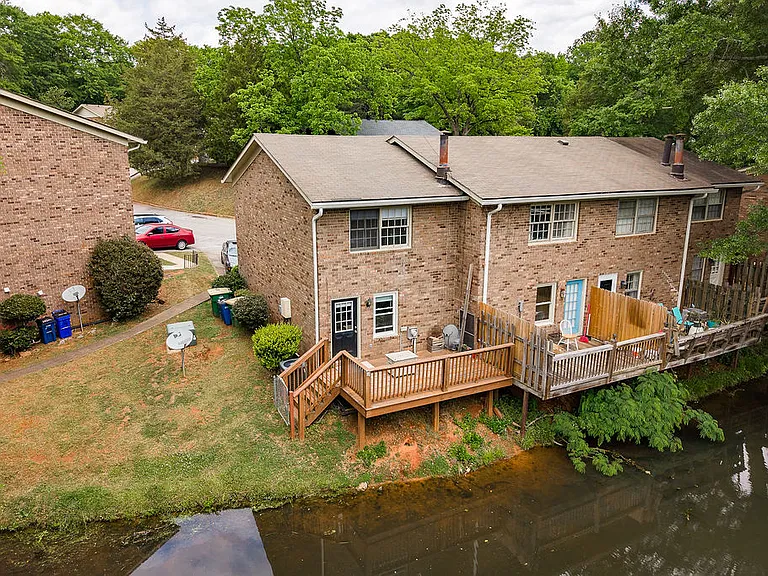 119 Eaglewood Way — Photo 13