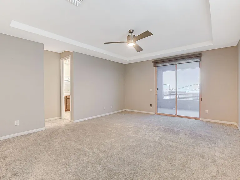4124 Elegant Chateau St — Photo 29