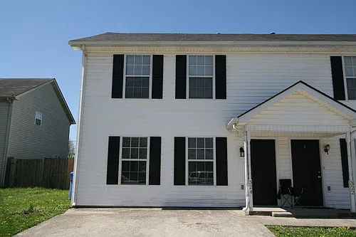324 Turfway Dr Photo 1