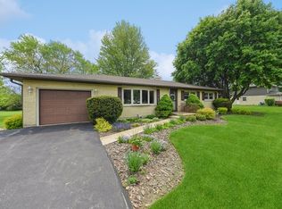 31241 N Liberty Rd, Grayslake, IL 60030