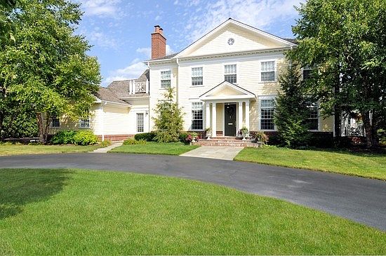1st image of 1065 Cahill Ln
