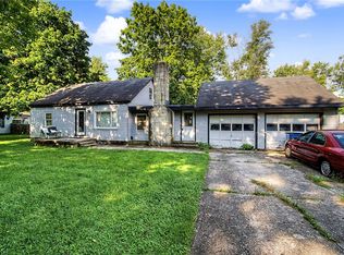 1823 Hanes Rd, Dayton, OH 45432