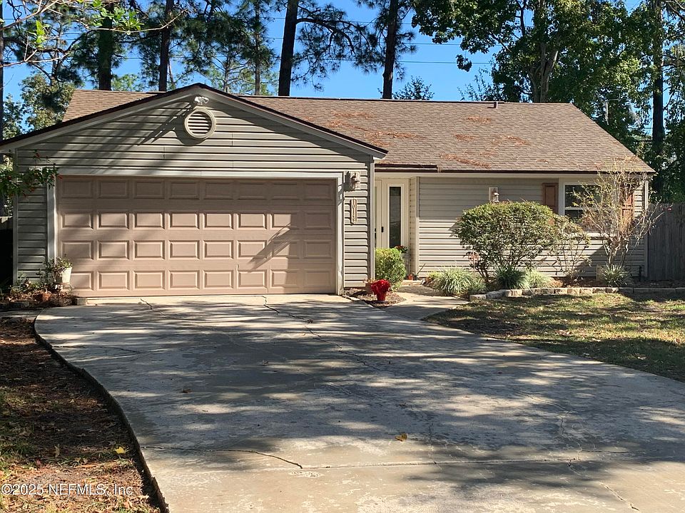 1st image of 10149 SUMMER PINES Court