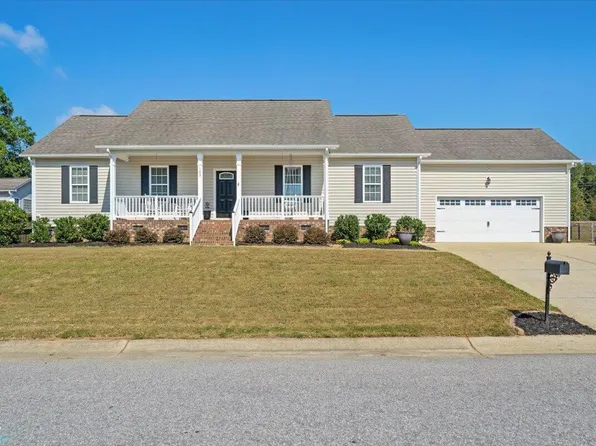 103 Hunterwood Pl, Benson, NC 27504