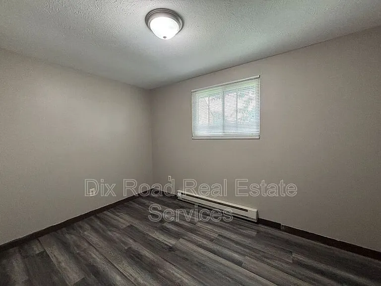 739 Trumbull St #15 — Photo 13