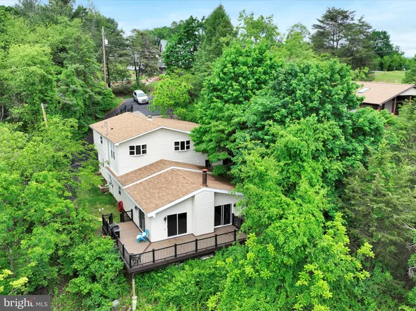 913 Wynonah Dr, Auburn, PA 17922