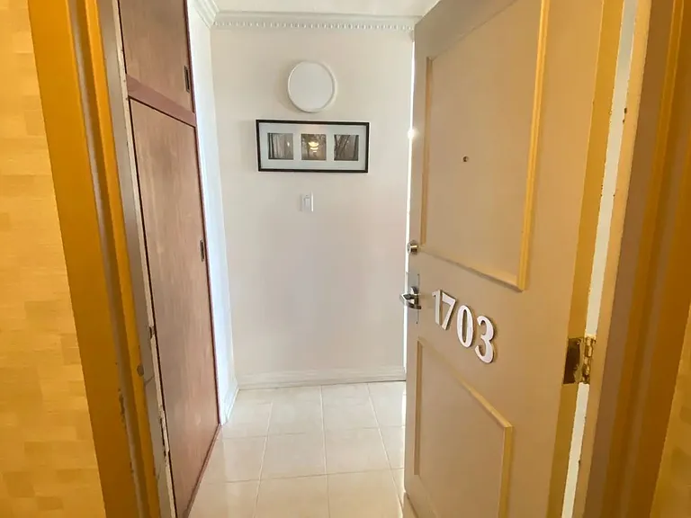 735 Don Mills Rd #1703 — Photo 2