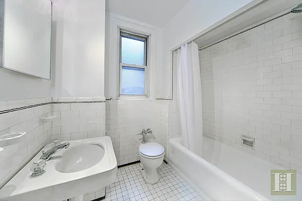 Sold by Halstead Real Estate | media 22