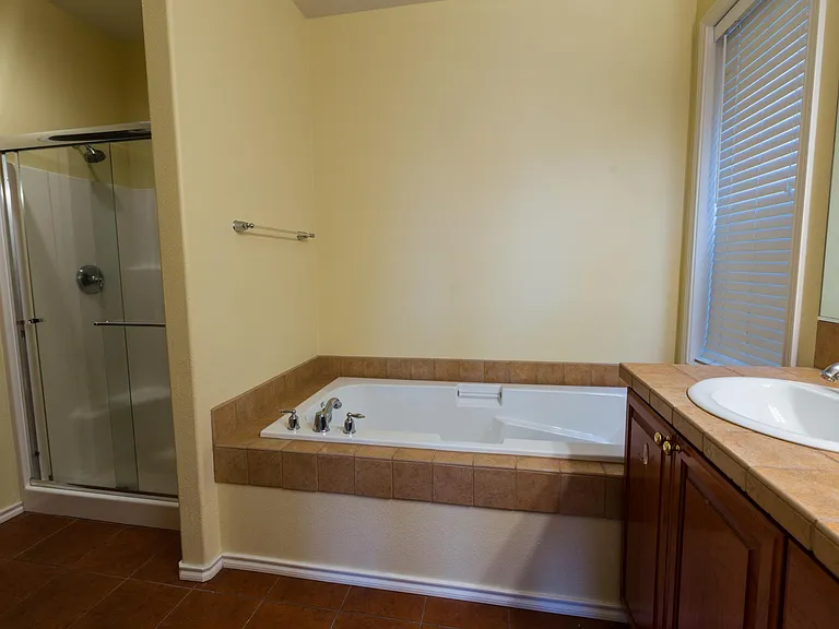 29289 SW Charlotte Ln — Photo 16