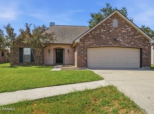 105 Nestling Cv, Carencro, LA 70520