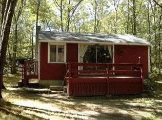 581 Bourne Rd, Plymouth, MA 02360