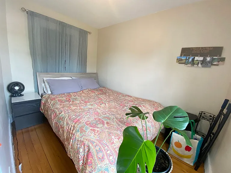 643 Saratoga St #3 — Photo 12