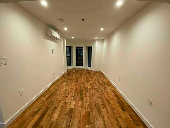 3rd image of 2513 Bedford Ave #4B