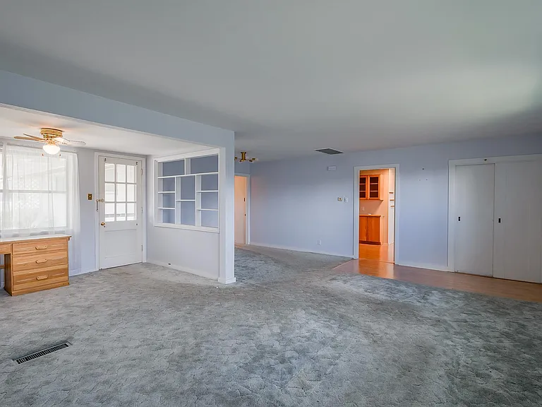 1307 Sage Loop — Photo 5