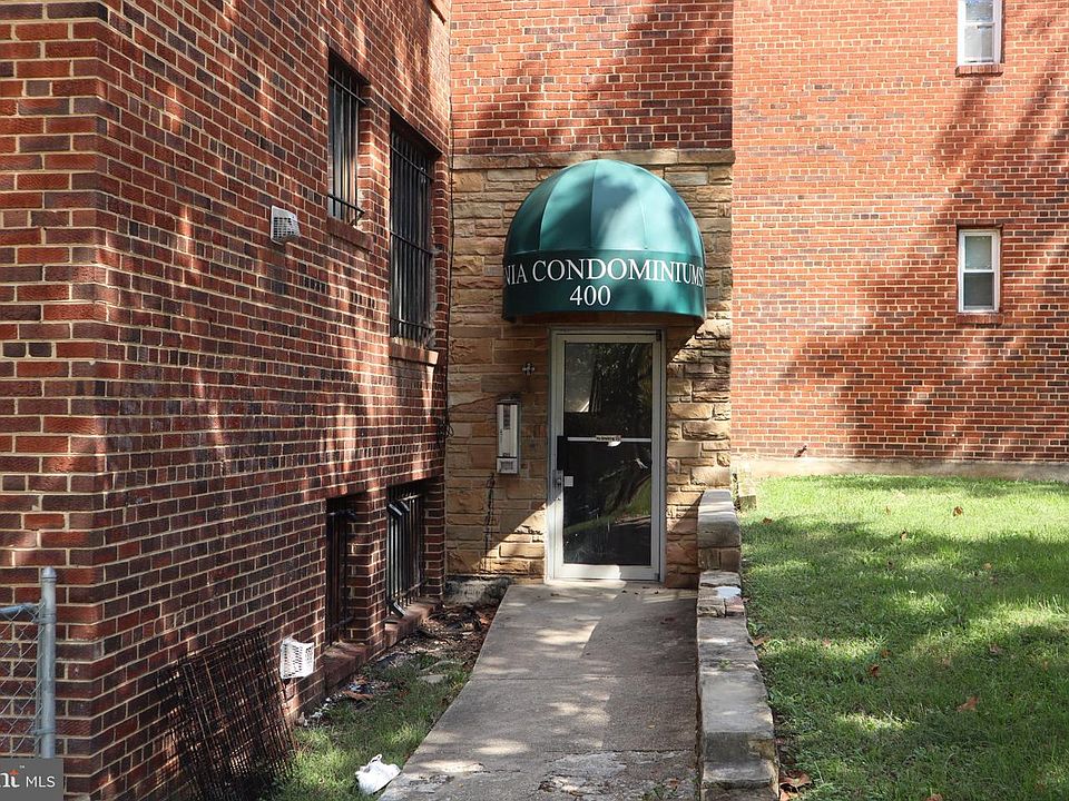 1st image of 400 Xenia St SE APT 2