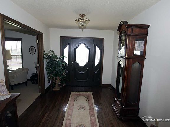 2nd image of 655 Charolais Lake Dr