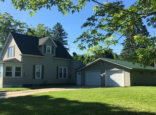 1116 Forest St, Niagara, WI 54151