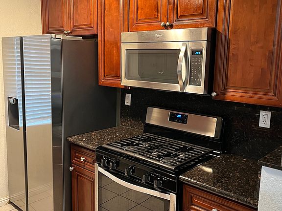 3rd image of 10808 Aderman Ave APT 120