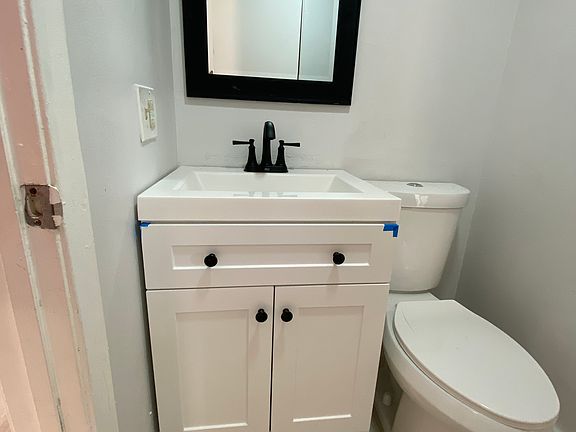 4th image of 556 NW 114th Ave APT 203