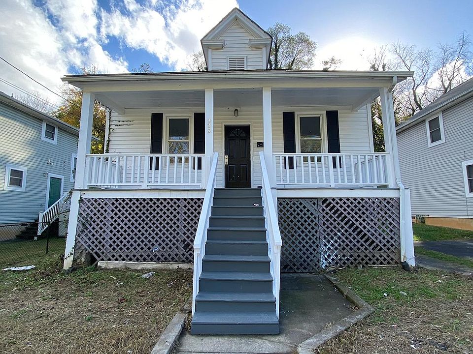 1st image of 222 Harrison Ave NW